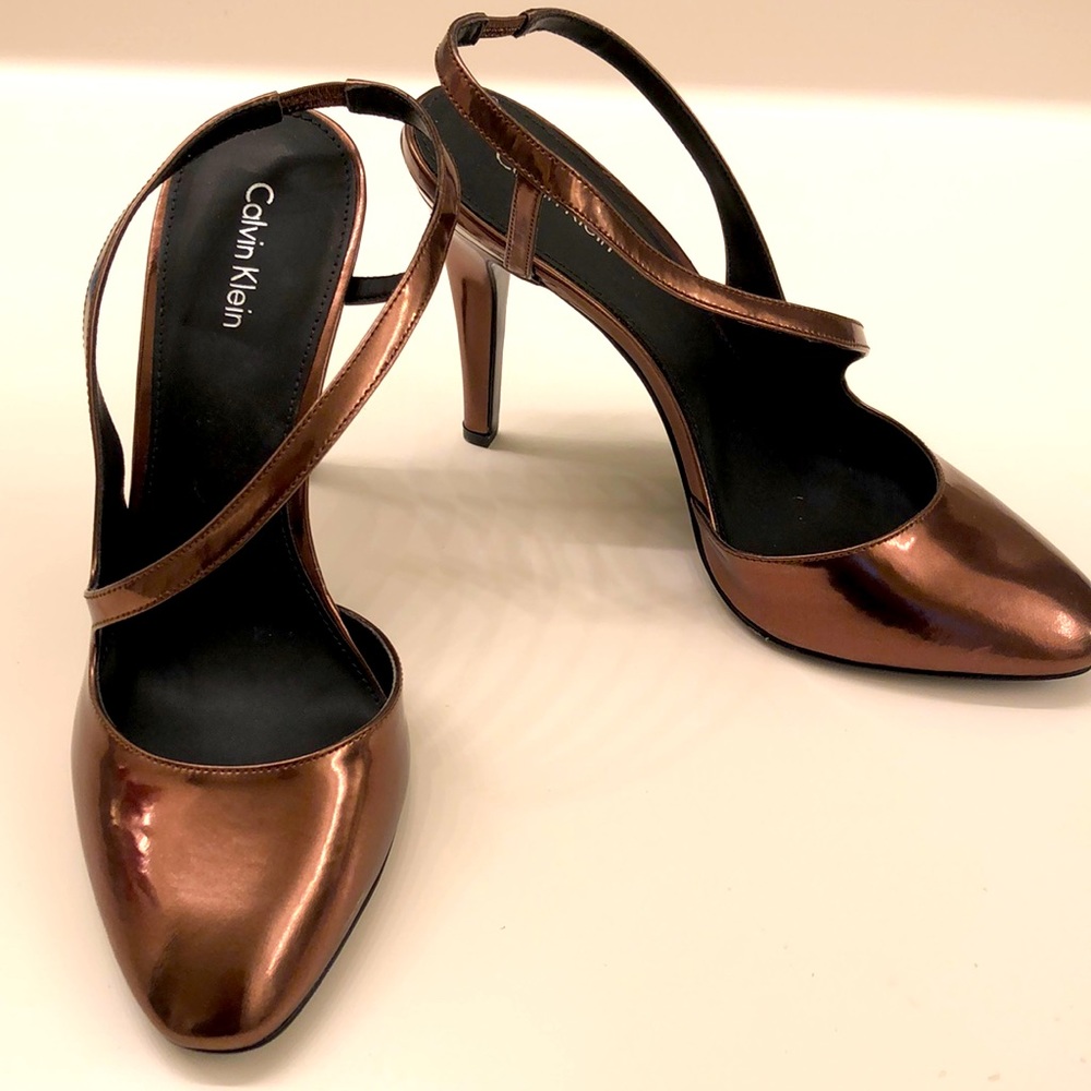 Ladies shoes
